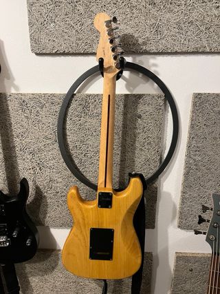 Guitarra Fender Stratocaster Seymour Duncan SE