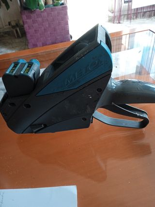 Pistola etiquetadora METO