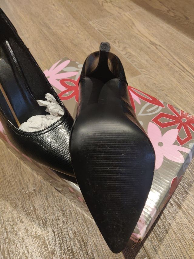 Zapatos de tacón negros Galvanni mujer