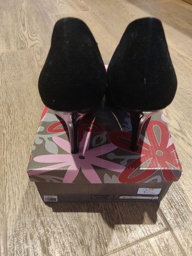 Zapatos de tacón negros Galvanni mujer