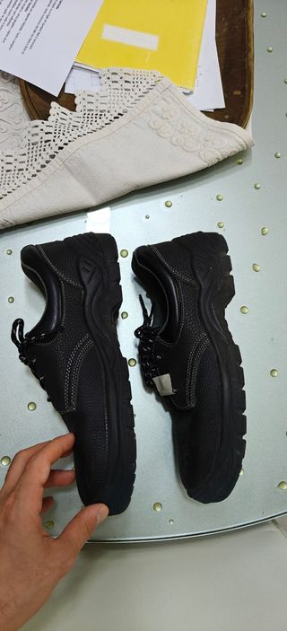 Scarpe antinfortunistiche taglia 43