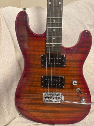 Guitarra Eléctrica Roja y Naranja
