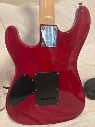 Guitarra Eléctrica Roja y Naranja