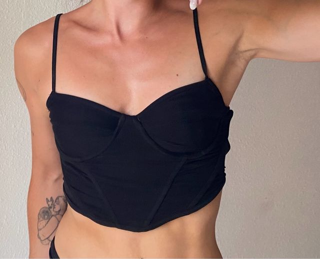 Top negro tipo Corsé