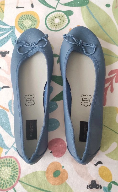 Bailarinas talla 38 azules marca Unit