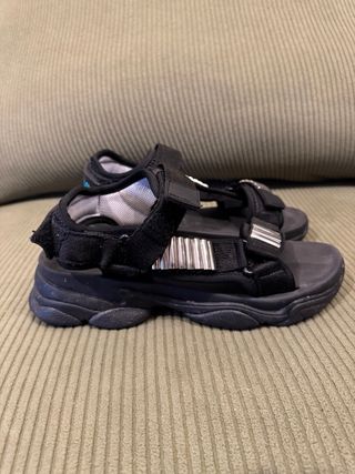 Sandalias BIMBA Y LOLA Negras