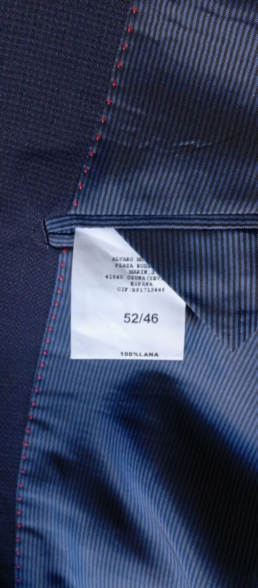 Traje de hombre azul