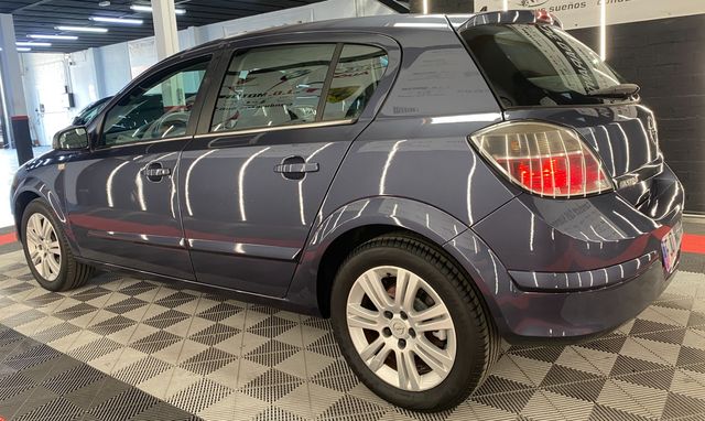 Opel Astra 1.7 CDTi Cosmo