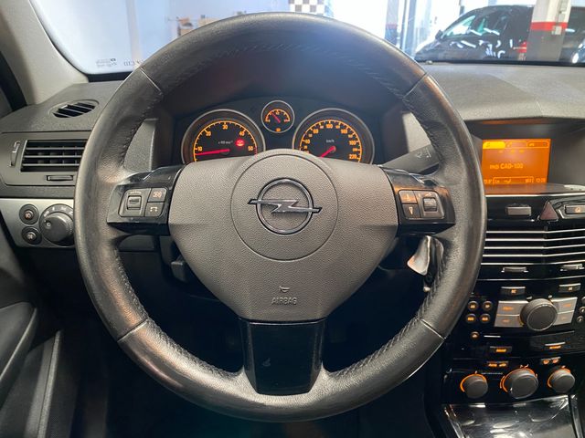 Opel Astra 1.7 CDTi Cosmo