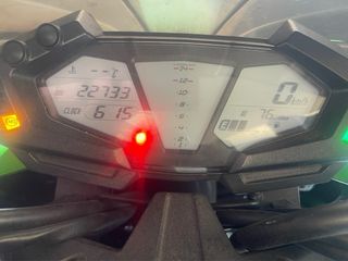 Kawasaki Verde y Negra