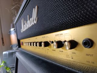Marshall JCM 2000 A ESTRENAR