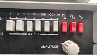 Generador de Funciones Promax GF1000