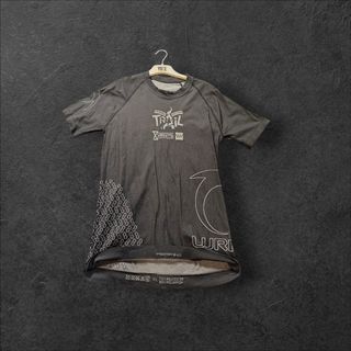 Camiseta YUNE Trail Running Oficial Gris XL