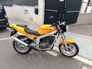 Hyosung Comet 125 - Muy buen estado