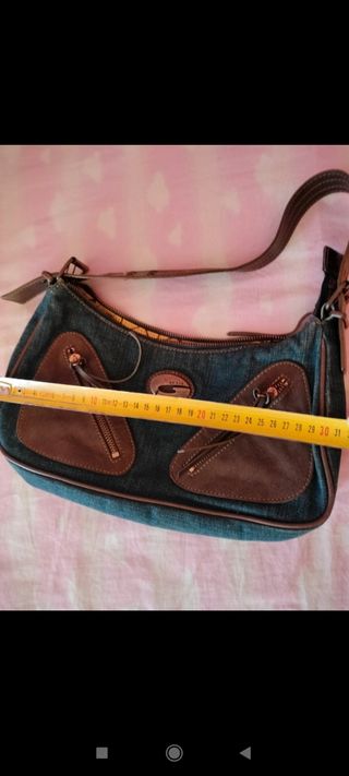 Shoulder bag Guess
