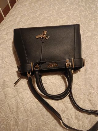 Bolso Negro Guess