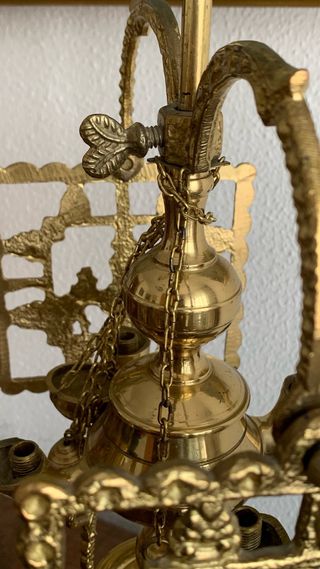 Lamparitas de aceite de latón vintage.