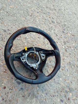 Volante Golf IV GTI achatado