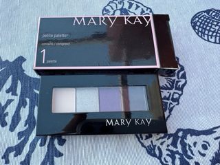 Paleta Mary Kay Petite Palette + 4 sombras de ojos