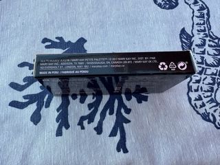 Paleta Mary Kay Petite Palette + 4 sombras de ojos