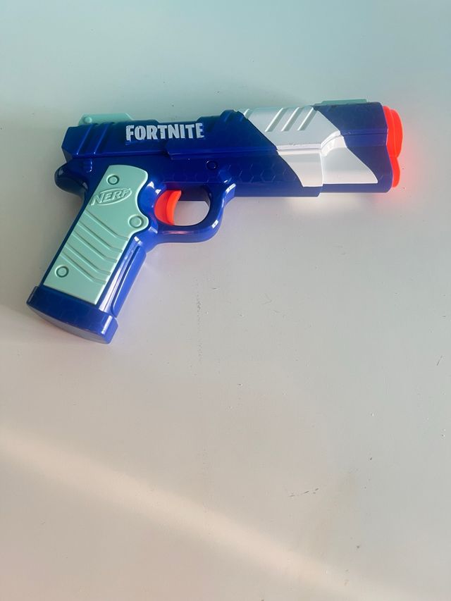 PISTOLA NERF Fortnite Azul