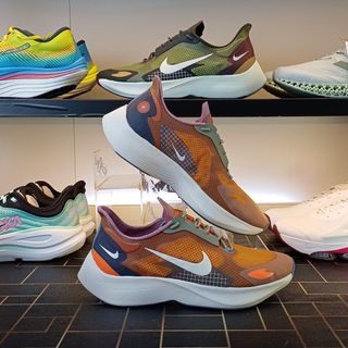 Nike Vapor Street Peg SP Multicolor. Talla 43