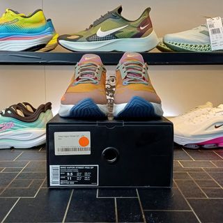 Nike Vapor Street Peg SP Multicolor. Talla 43