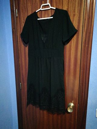 Vestido negro Kiabi talla 36
