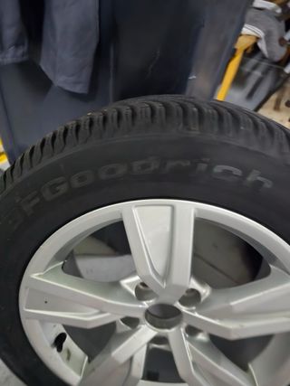 Llantas Audi A4 con neumáticos 205/60R16