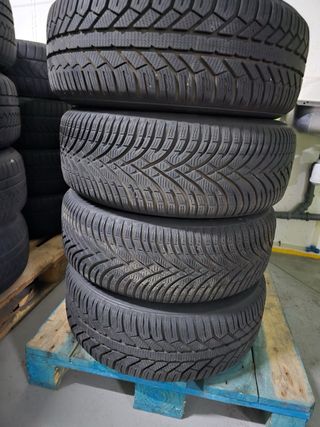 Llantas Audi A4 con neumáticos 205/60R16