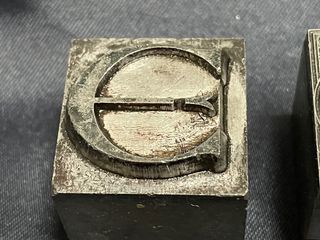 Lote tipos móviles de imprenta letras capitales E