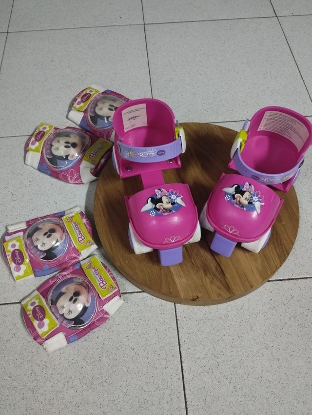Patines y protecciones Minnie Mouse