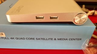 Decodificador Satélite Qviart Undro 4K Android