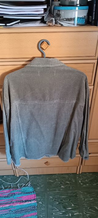 Sobrecamisa pana Zara Talla L