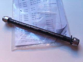 Eje Pasante 165mm. O
rbea Orca.