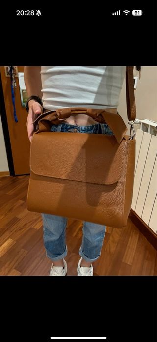 Borsa a mano e tracolla marrone