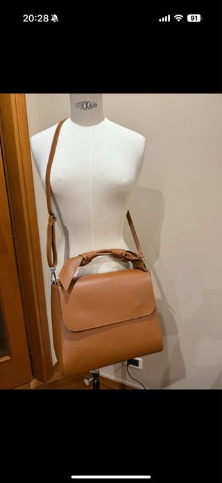 Borsa a mano e tracolla marrone