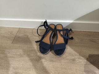 Sandalias esparto azul