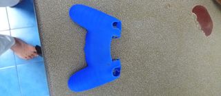 Funda PS4 Camuflaje Azul y Rojo