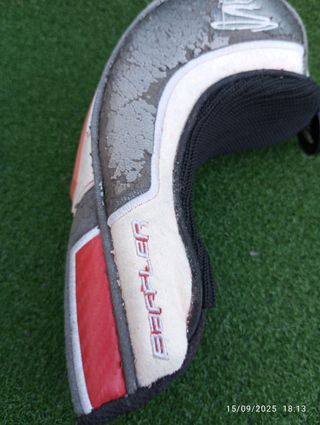 Funda Cobra  baffler para palos de golf Híbrido