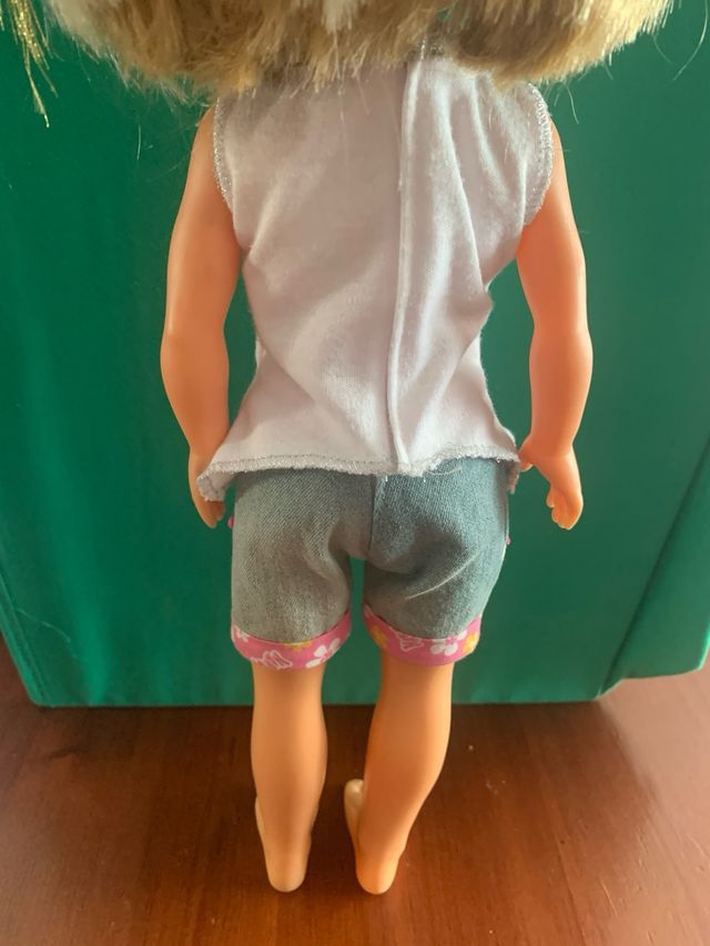 Boneca Loira Nancy Famosa