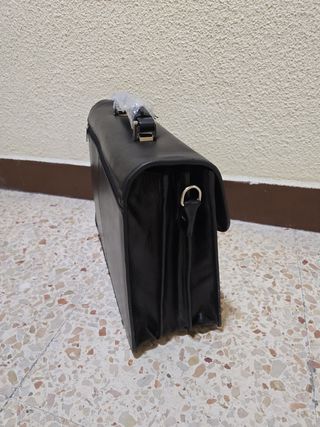 Maletín de cuero Sousas negro