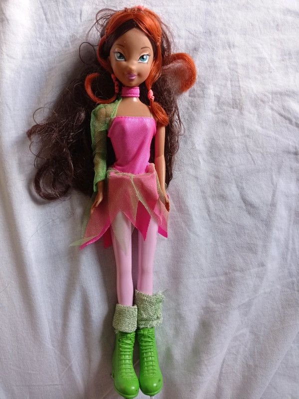 Winx Club Bambola Aisha