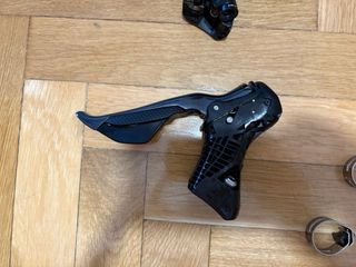 Manetas Shimano Ultegra R8070 Di2 11v