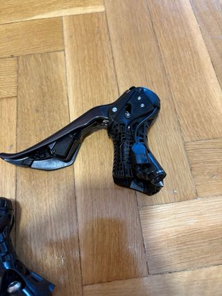 Manetas Shimano Ultegra R8070 Di2 11v