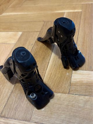 Manetas Shimano Ultegra R8070 Di2 11v