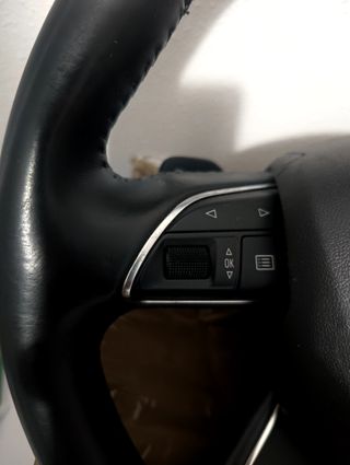 Volante para Audi A6 A4 A3 es del año 2012 