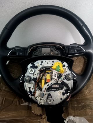 Volante para Audi A6 A4 A3 es del año 2012 