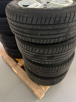 Llantas Audi A4 con Neumáticos 205/50R16