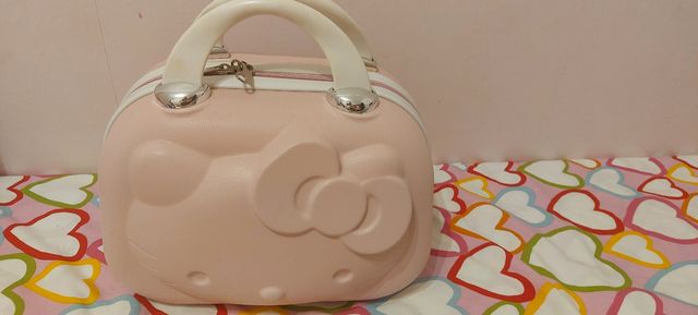Neceser Hello Kitty Rosa monisimo!
